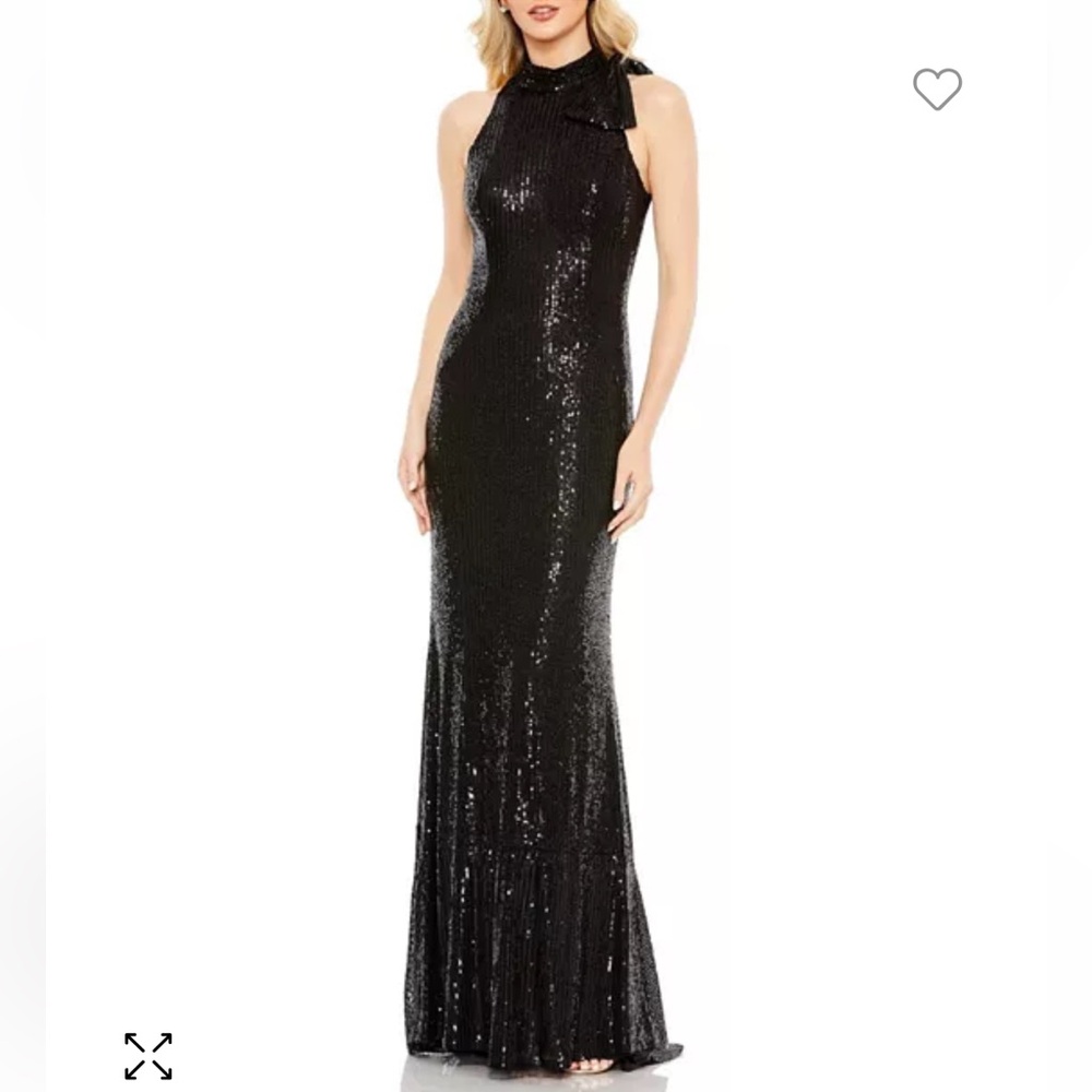 Mac Duggal Black Sequin Gown NWT sz 2